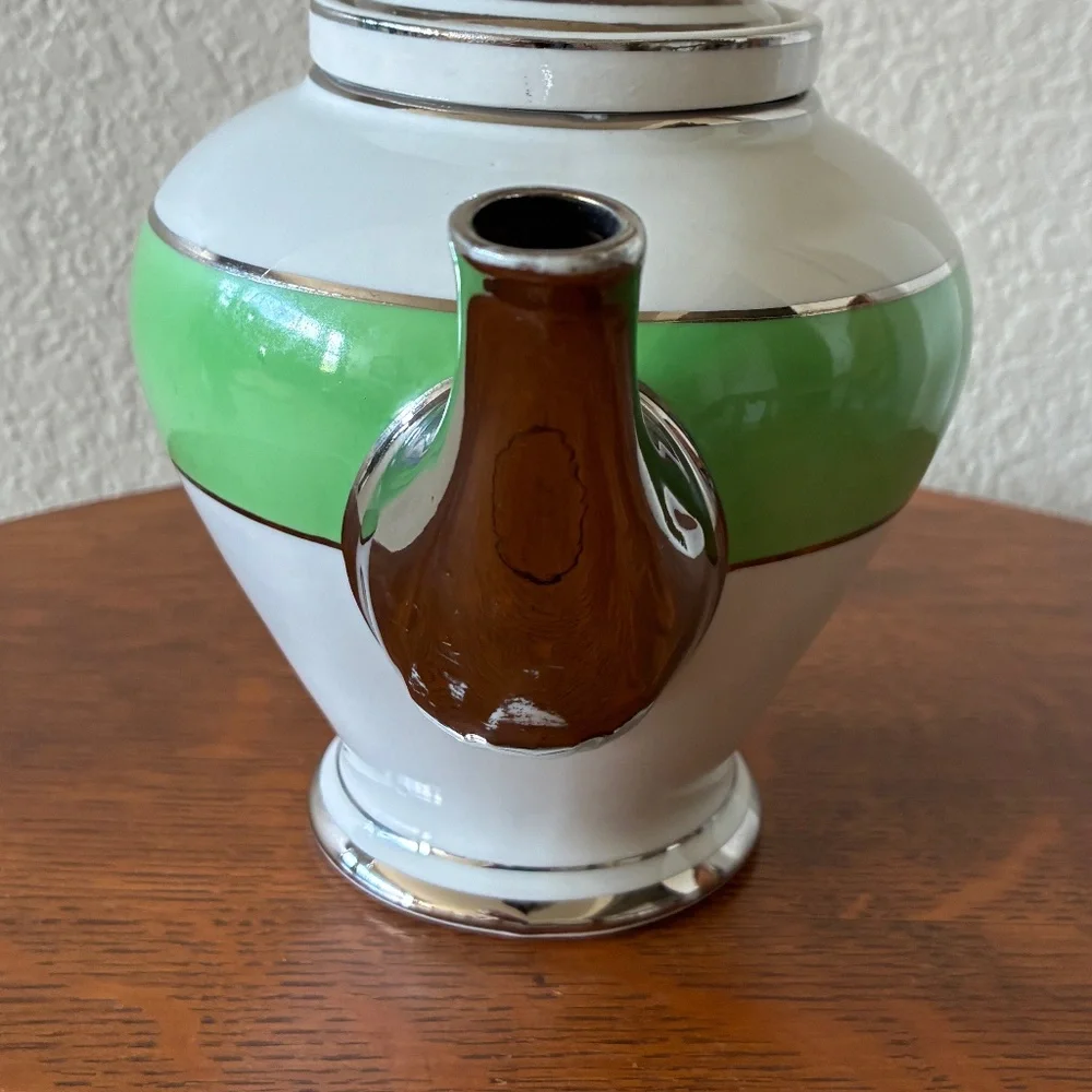 1940s McCormick & Co “Banquet Teas” Balto Teapot with Infuser Green White Silver